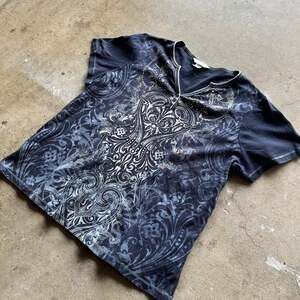 Vintage CJ Banks Y2K Ornate Graphic Top Navy Blue Studded Size Medium